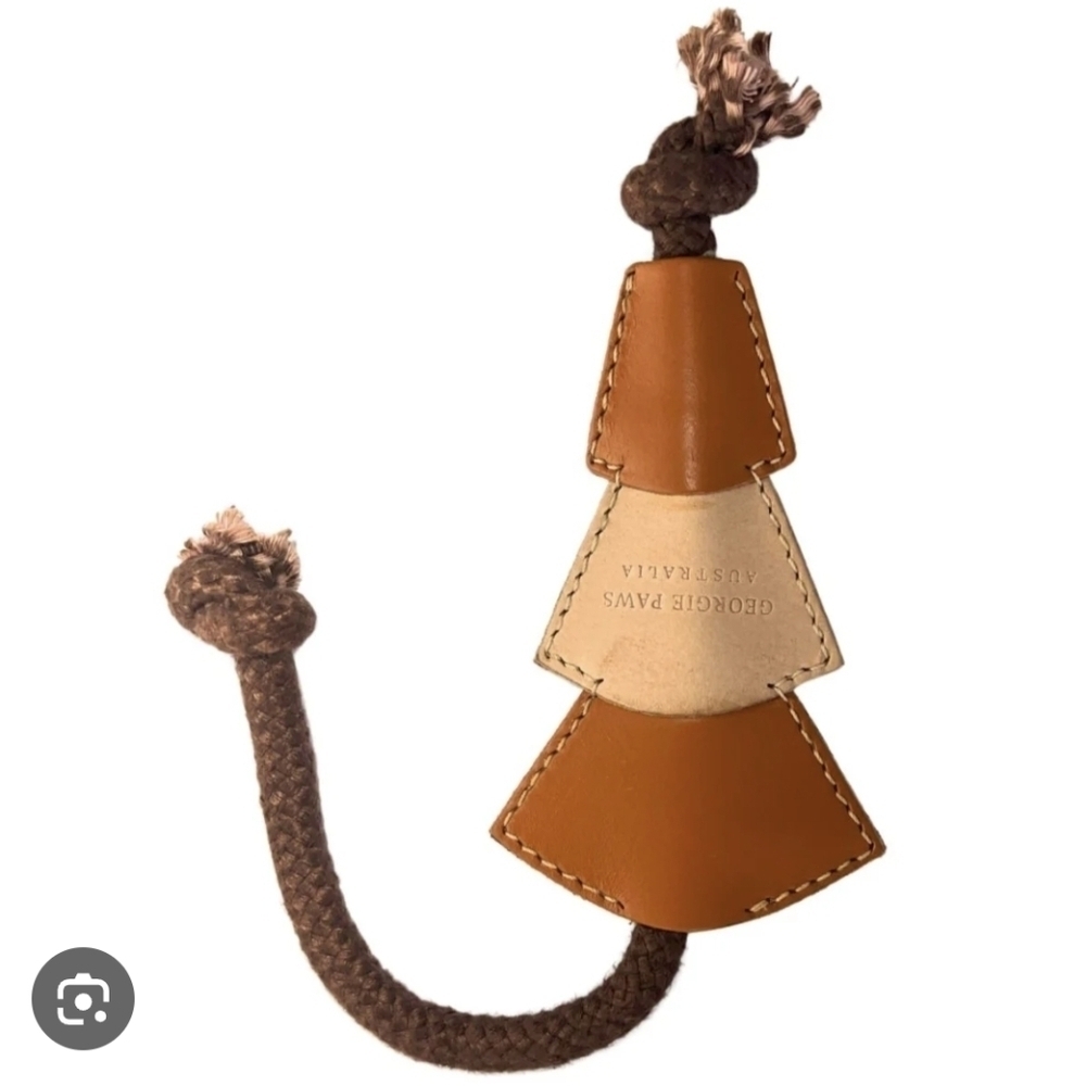 HOST PICK 🎉 Georgie Paws Christmas Bush Dog Chew NWT